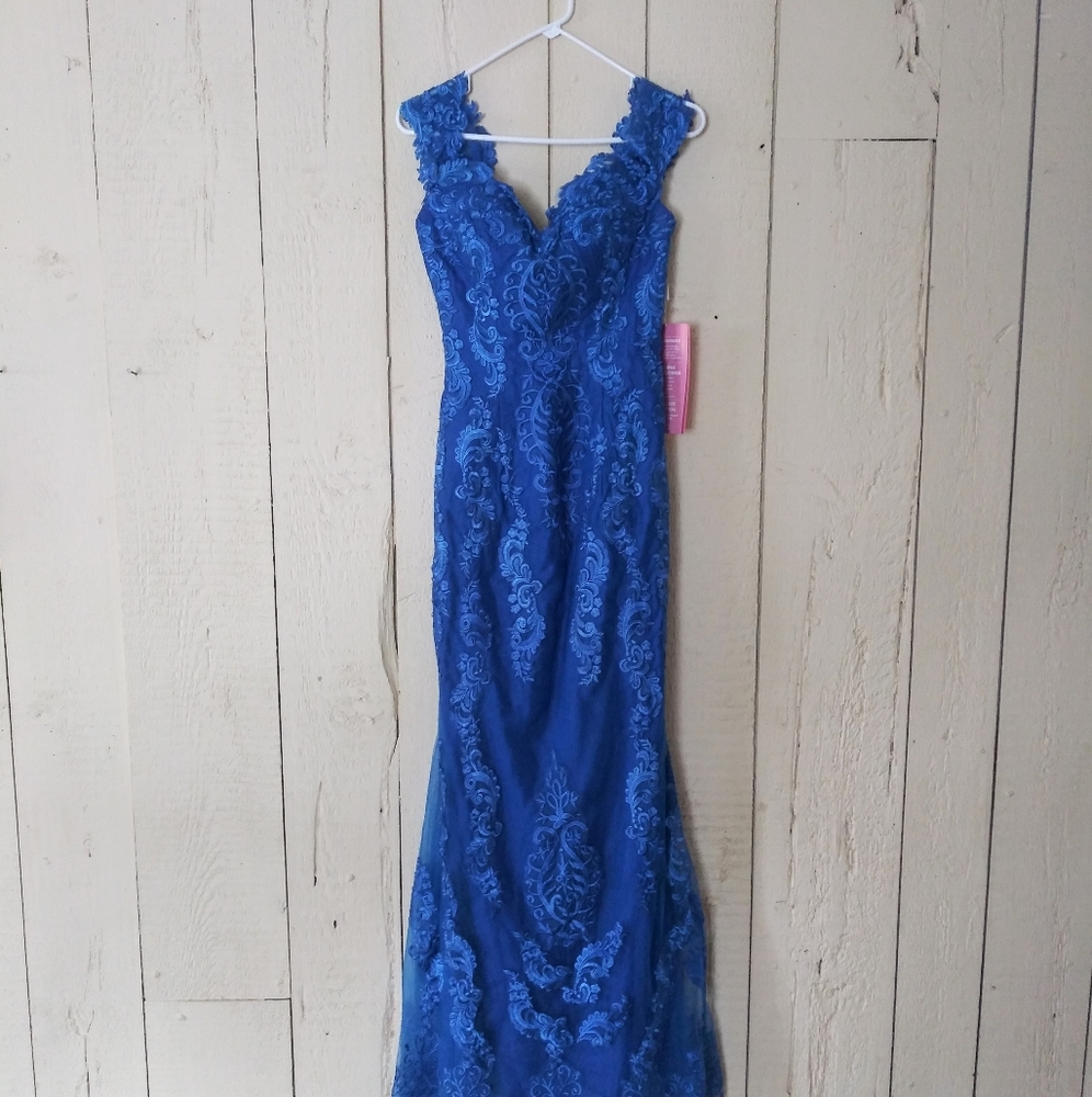 Royal Blue Lace Mermaid Dress - Picture 2 of 9